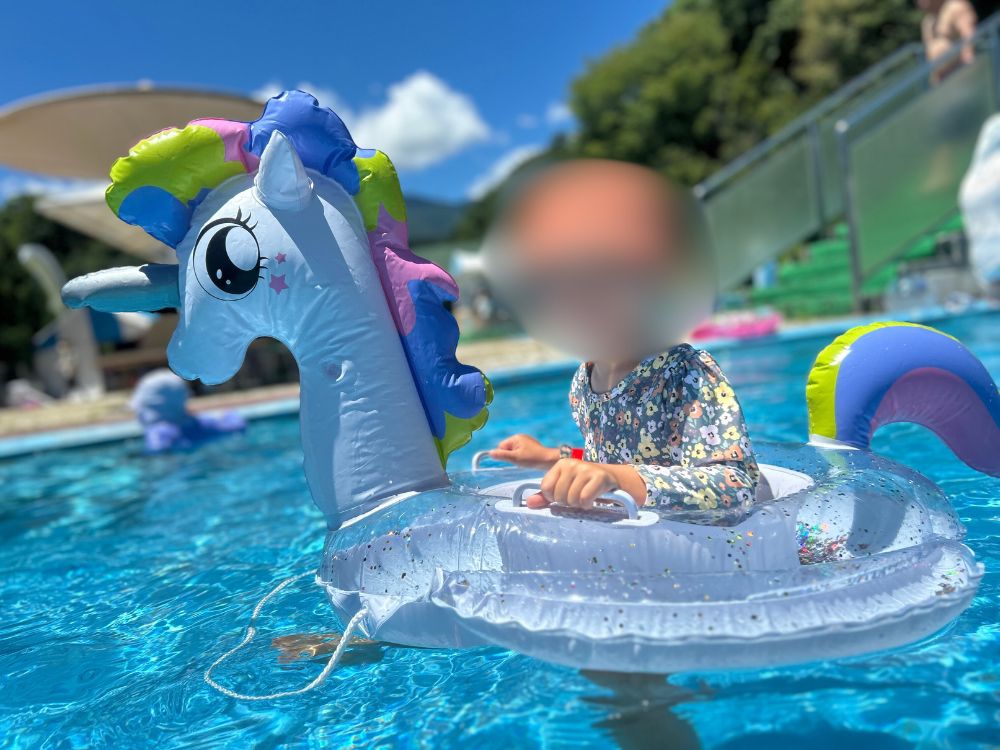 プールの写真