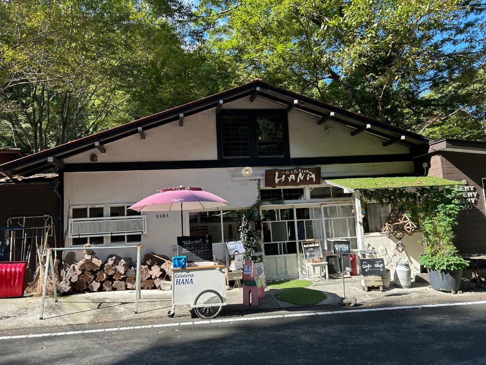 ジェラテリアHANAの外観の写真
